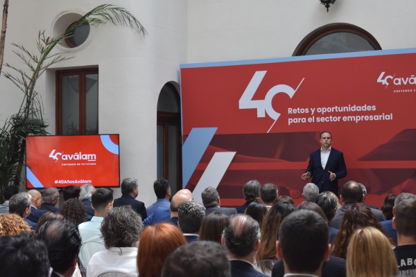 El economista Daniel Lacalle advierte en Murcia de que los fondos europeos 