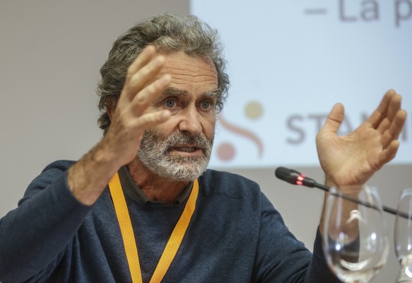 Fernando Simón: 