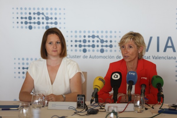 Cara y cruz en la automoción valenciana: resiste la pandemia pero prevé años convulsos hasta 2025