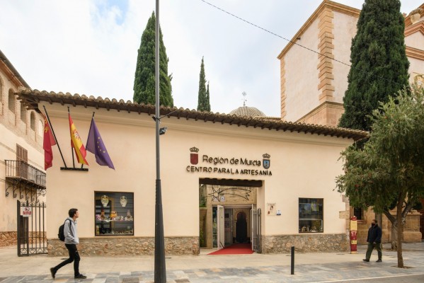 La Noche de los Museos llena de música, demostraciones y gastronomía el Centro Regional de Artesanía de Lorca