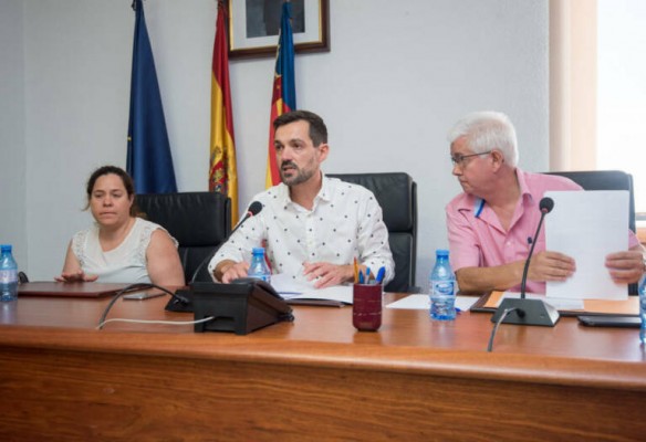 La Generalitat cesa al secretario municipal del Benitatxell por negarse a pagar facturas y obstaculizar la gestión

