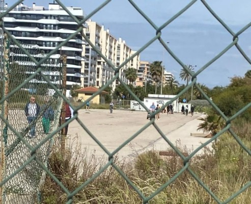 Alicante adjudica el paso peatonal entre el PAU 5 y la Playa y 'alarga' la peatonalización del Centro