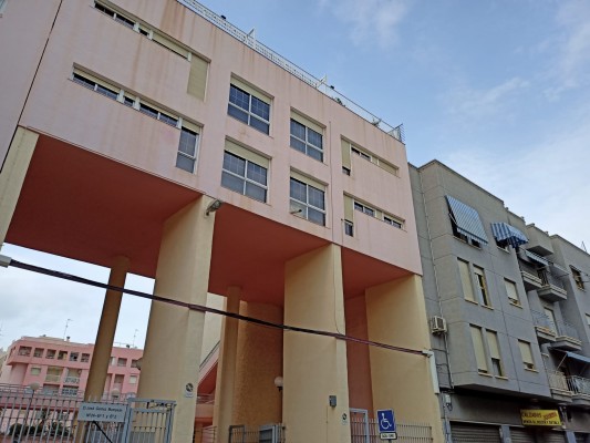 Elche otorga ayudas para rehabilitar viviendas a 42 comunidades por valor de 350.000 euros