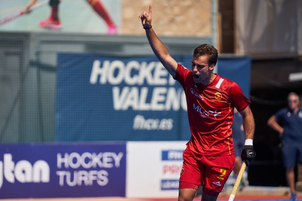 Los Redsticks vencen a Francia en la Pro League de Valencia