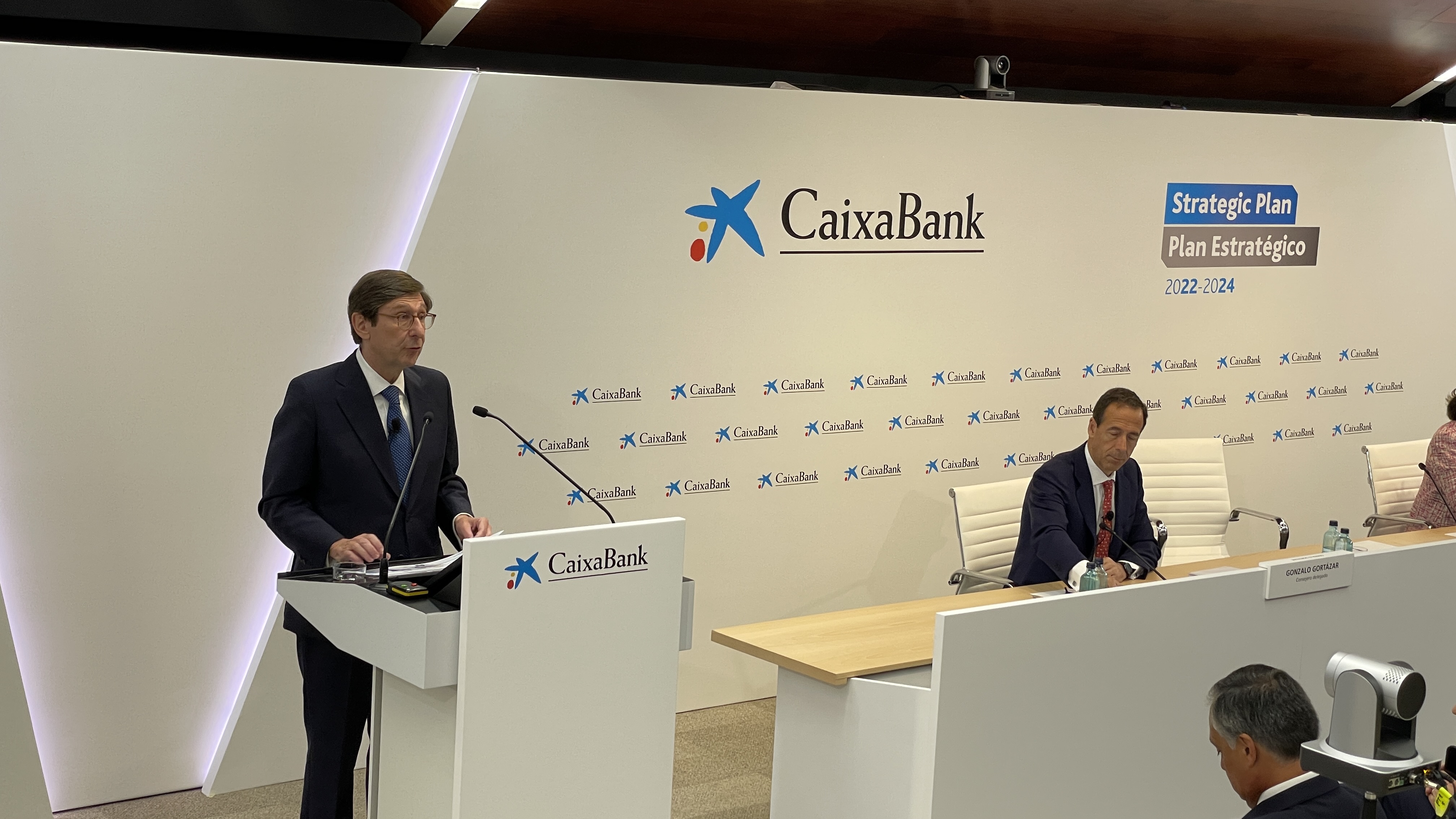 José Ignacio Goirigolzarri y Gonzalo Gortázar. - 