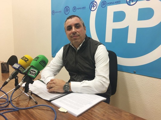 El PP acusa a Mollà de trato de favor y pide al alcalde su destitución para no ser cómplice
