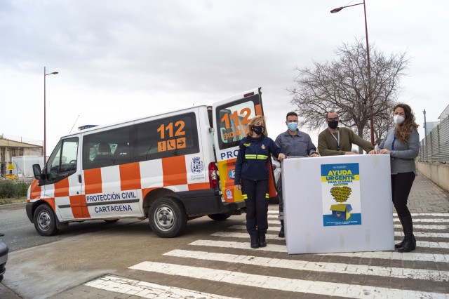 La empresa cartagenera Marnys participa en el convoy solidario que traslada ayuda humanitaria a Ucrania