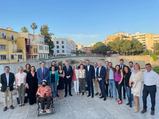 La dirección del PSPV aprueba en Orihuela una declaración en favor del Tajo-Segura