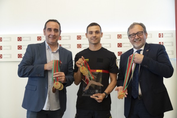Diputación homenajea a José Luis Carrión por sus 8 medallas en los juegos mundiales para bomberos 