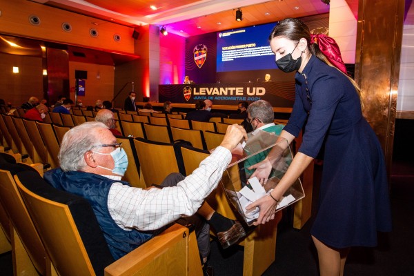 La Fundación del Levante no convocará la reunión del Patronato solicitada por el FROG