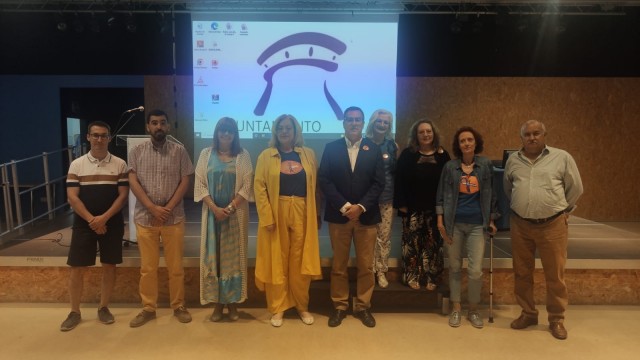 El Campello con las enfermedades autoinmunes y nuroinmunes en un acto de 