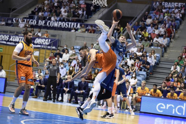 Valencia Basket sufre en el último cuarto para salvar la victoria