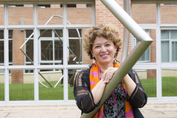 Josefina Bueno, un perfil político para amarrar la financiación de las universidades