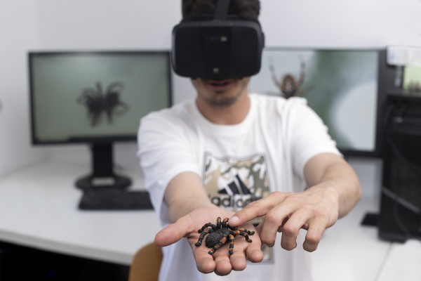 La realidad virtual, un insecticida psicológico para la fobia a las cucarachas