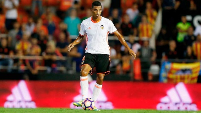 El Galatasaray quiere a Aderlan Santos