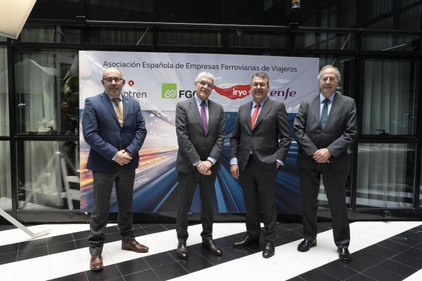 Iryo, Renfe, Euskotren y FGC crean la nueva Asociación Española de Empresas Ferroviarias de Viajeros