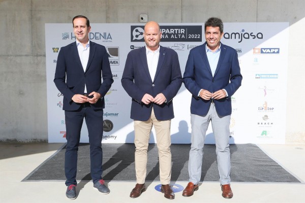 La Diputación de Alicante estudiará la creación de un tranvía entre Dénia y Gandia