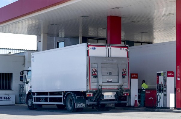 El Gobierno abona 250 millones de las ayudas comprometidas con los transportistas