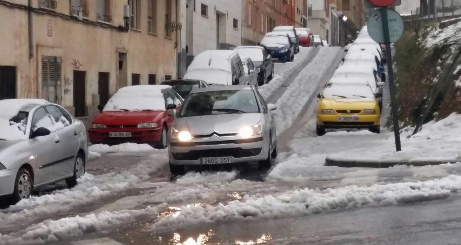 Temporal de nieve: restablecen el tráfico en la A7 pero no se puede acceder a Alcoy