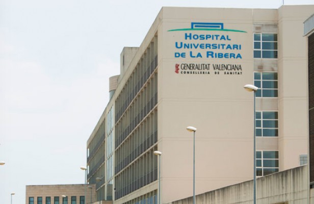 Dimite la jefa de Urgencias del Hospital de Alzira