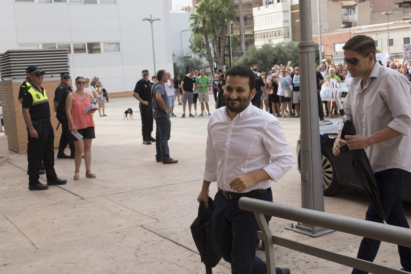 Marzà, el conseller que renunció a su defensa y a sus logros (incluso en territorio hostil)