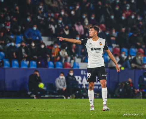 Siete valencianistas en el primer corte de Fútbol Draft 2022