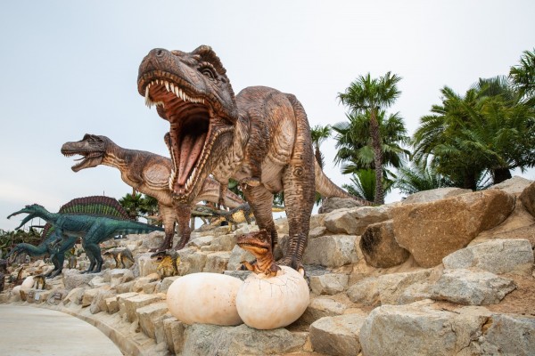 Los dinosaurios y un dragón de cuatro metros toman Alcantarilla: esto es lo que ofrecerá su Mercado Jurásico