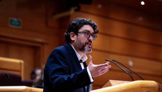 Miguel Sánchez lee la cartilla a Bolaños: 