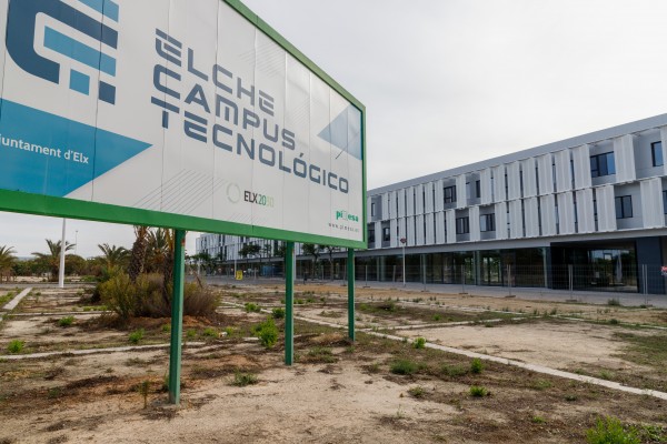 Pimesa aumenta su cartera de operadores para vender suelo y potenciar el Campus Tecnológico