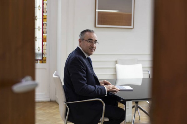 Mirabaud cumple una década en España creciendo a doble dígito interanual