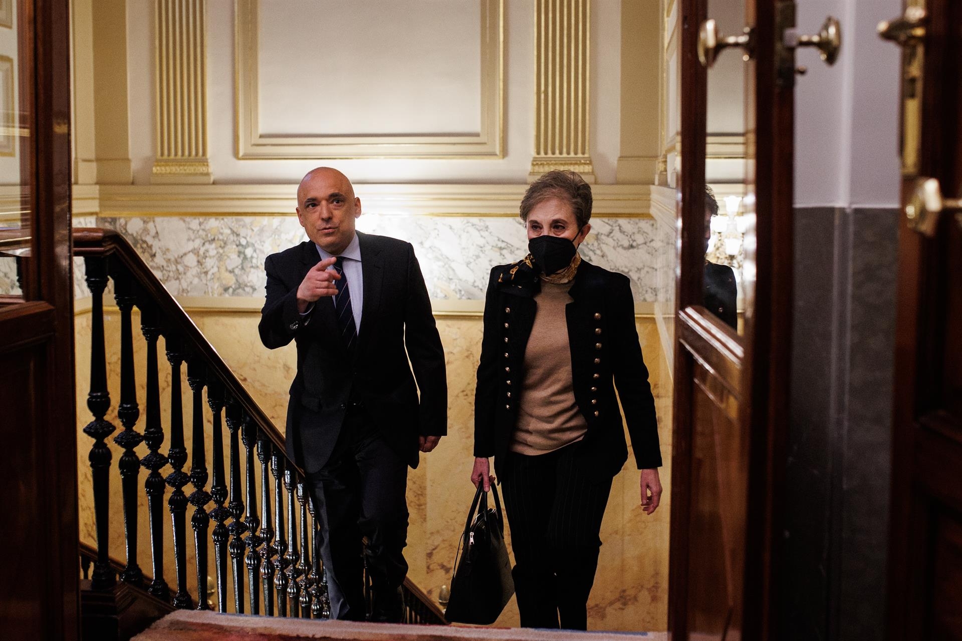 El Gobierno destituye a la directora del CNI, Paz Esteban