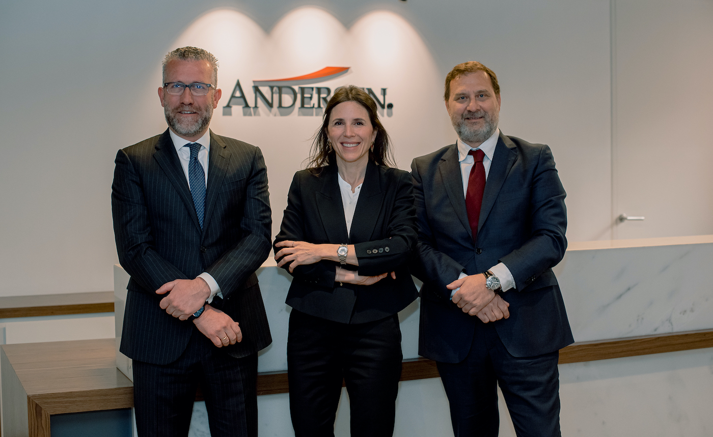 José Vicente Morote, Carmen Mozún e Íñigo Rodríguez-Sastre - 