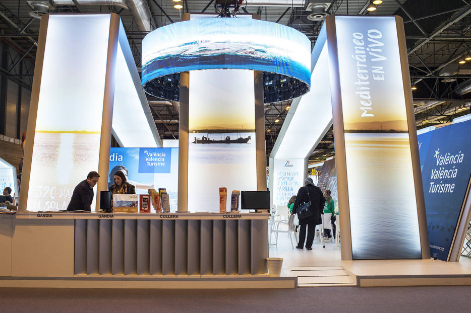 La Comunitat despliega todas sus armas en Fitur