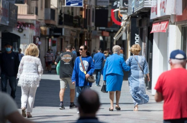 Los comerciantes de Benidorm piden a Ribera ampliar el Plan de Recuperación tras el apoyo del Ivace