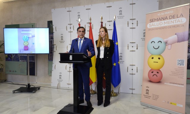 Murcia pondrá en marcha en junio un teléfono gratuito de orientación psicosocial