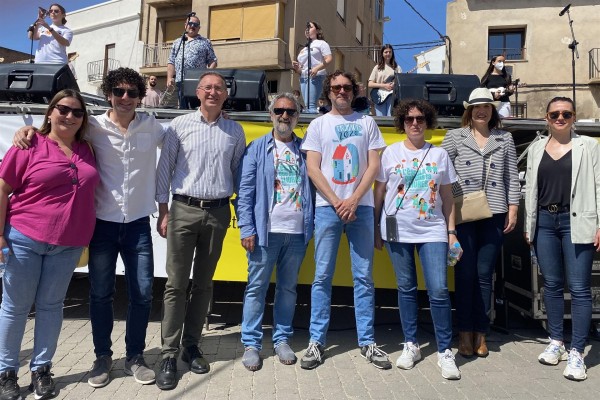 La Diputación se adhiere a la Xarxa de Serveis Lingüístics para fomentar el uso del valenciano
