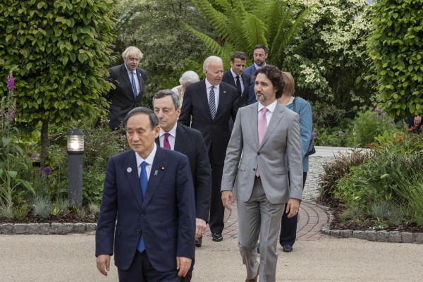 El G7 se abre a prohibir la importanción de petróleo ruso para reducir gradualmente su dependencia