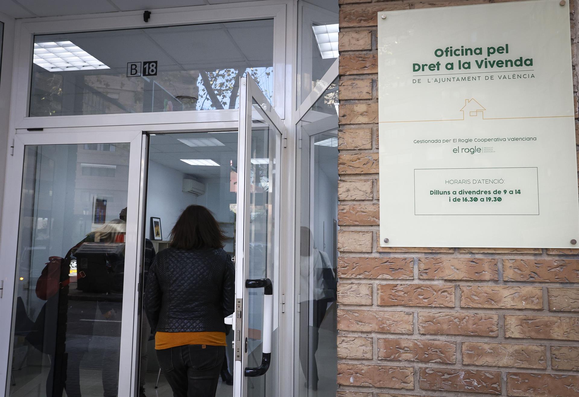 La Oficina por el Derecho a la Vivienda suspende 103 desahucios en sus seis primeros meses