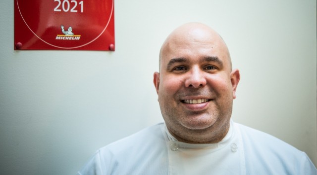 El chef de raíces alicantinas Danny Lledó renueva su estrella Michelin en Washington