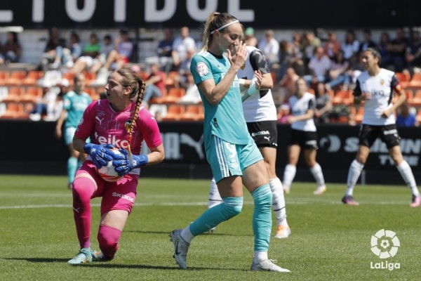 El Valencia certifica la salvación con un empate ante el Real Madrid