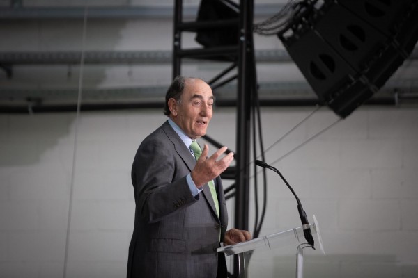 Galán (Iberdrola) pide disculpas y manifiesta 