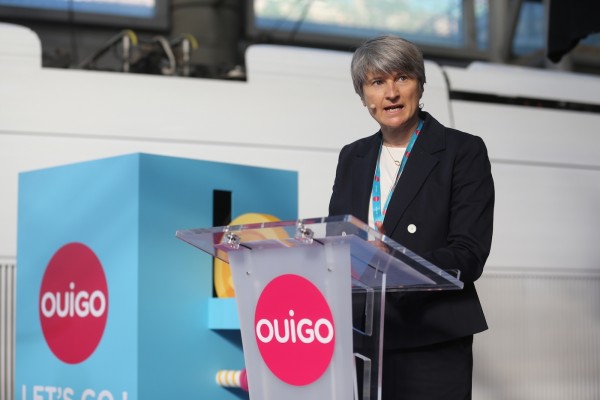 El retraso del túnel a Chamartín y el coste energético dilatan el estreno del AVE de Ouigo a València