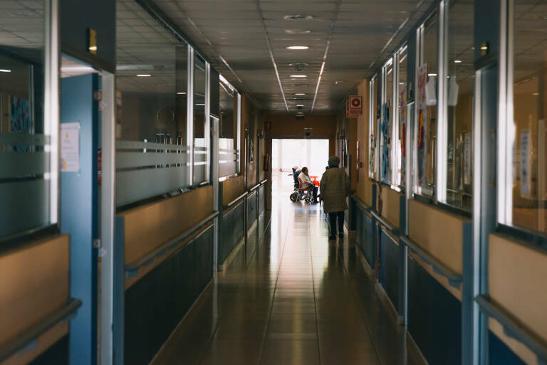 La internalización de la farmacia sociosanitaria supondrá un ahorro anual de 500.000 euros