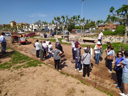 Un conato de protesta interrumpe unos minutos las obras de remodelación de la avenida Lidón