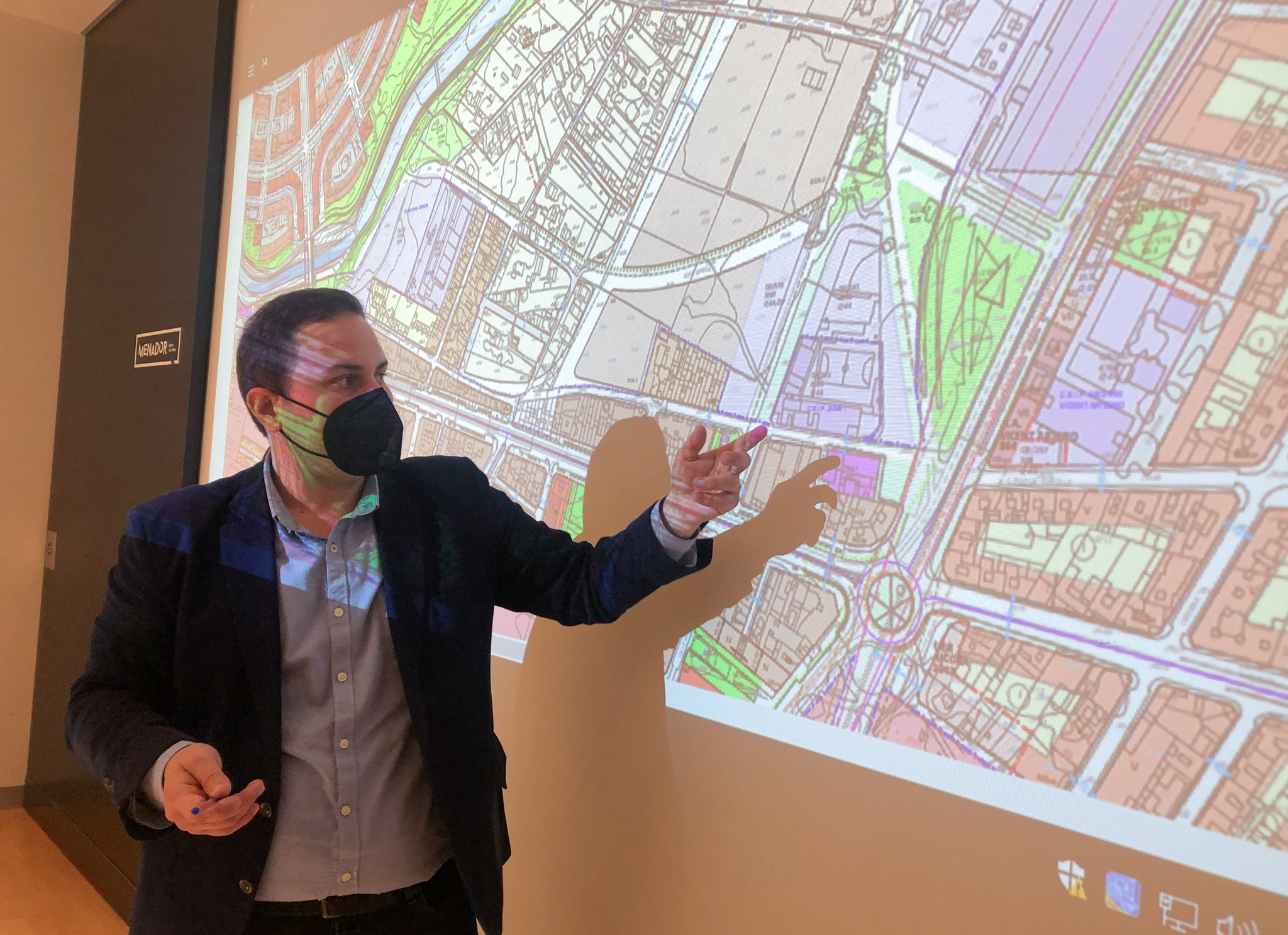 Castelló pide 480.000 euros para desarrollar la zona verde y un aparcamiento en el entorno de Renfe