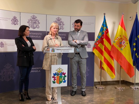 Orihuela se compromete a ceder dos parcelas a la Generalitat para ampliar el Palacio de Justicia