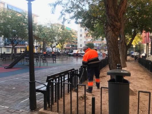 El bipartito de Alicante exhibe el desbloqueo de la limpieza y su refuerzo en barrido y baldeo