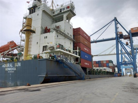 El buque Admiral Sun inaugura la conexión de APM Terminals Castellón con Israel 