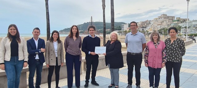 El Ayuntamiento de Oropesa del Mar recibe el distintivo acreditativo de Municipio Turístico