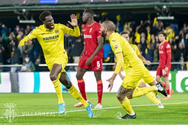 Dia se estrenó en Liga de Campeones con el gol 50 del Villarreal en el torneo
